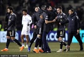 “让我们再接再厉！”🤍 来源：Madrid Xtra🚨 维尼修斯在随皇马赢得第150场西甲胜利后表示：