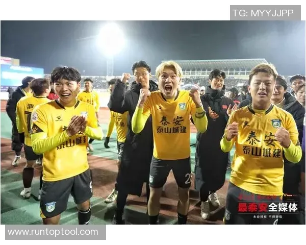 郭嘉璇去世 北京足协回应争议 多家足球俱乐部发声