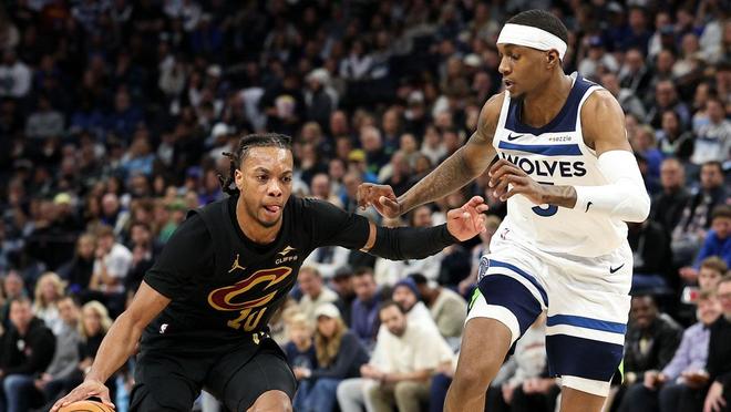 莫德里奇于 莫德里奇于